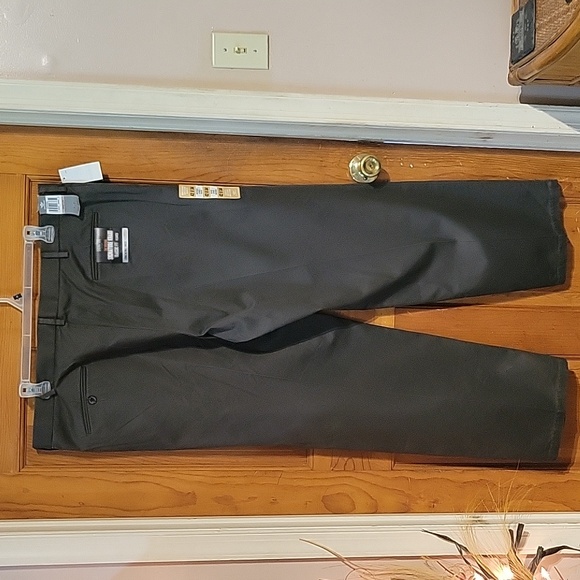 NWT Mens docker pants size 42/34 green - Picture 6 of 8